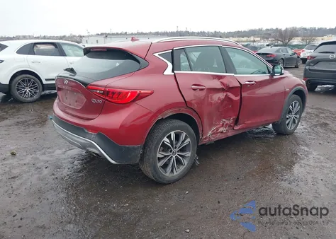 2017 Infiniti Qx30 Premium z USA, uszkodzony, nr VIN SJKCH5CR0HA017042